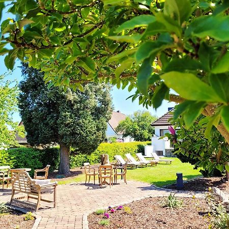 Gemuetliche & Moderne Ferienwohnung - Nur 7 Gehminuten Vom Strand Entfernt, Inklusive Parkplatz Und Gartenzugang Scharbeutz Zewnętrze zdjęcie